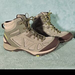 Merrell Women's Siren Sport Q2 Mid Waterproof hiking boot Dusty Olive Colorway